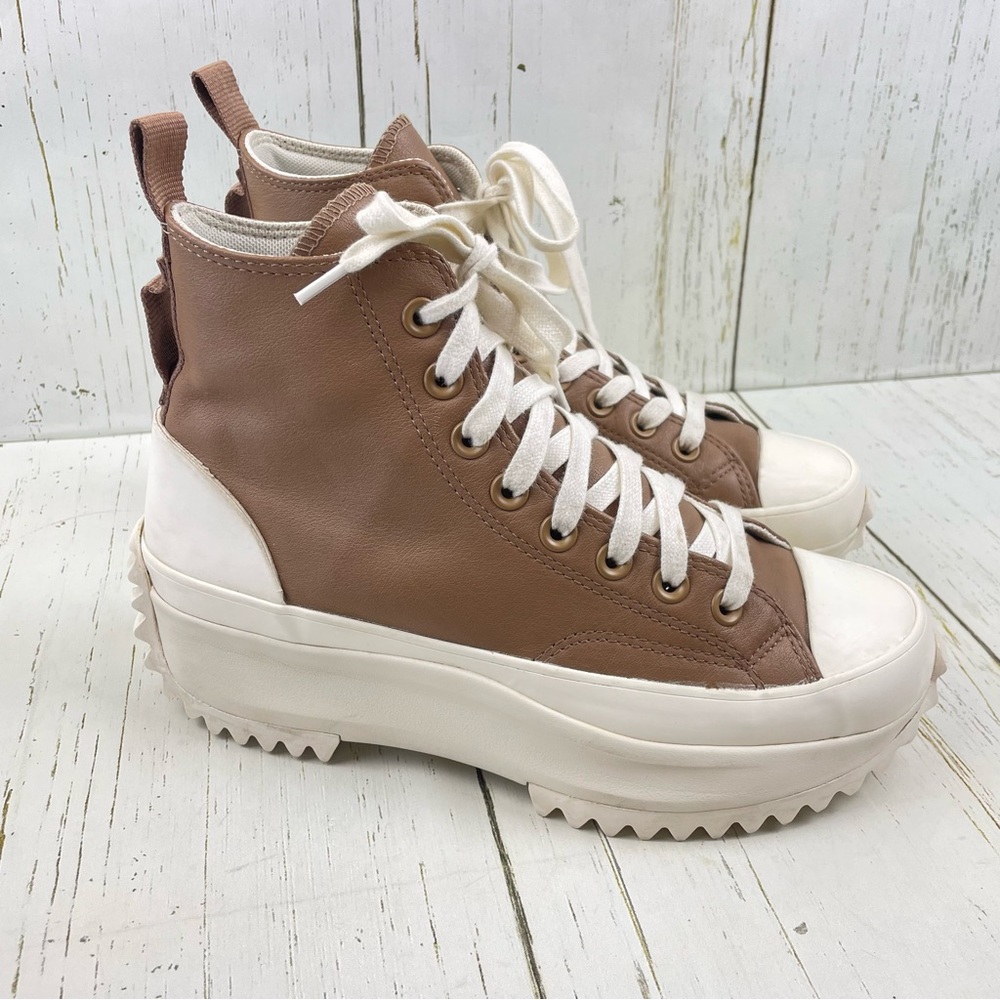 Converse Run Star Hike Chuck Taylor Leather High Top Platform Sneakers. - Picture 4 of 16